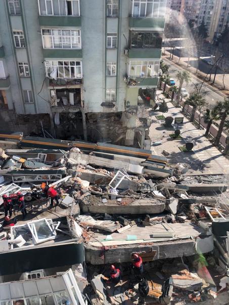 Savcı, 19 kişinin öldüğü Fazilet Apartmanı davasında sanıklara 22 yıl 6’şar ay hapis istedi