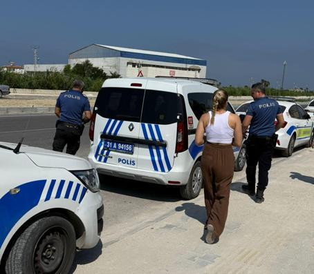 Kimlik ve YKS giriş belgelerini unutan öğrencilere polis yardımı