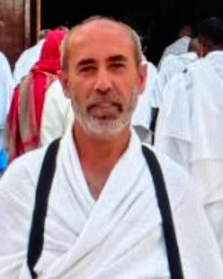 Cami çıkışı yolun karşısına geçerken otomobilin çarptığı yaya öldü