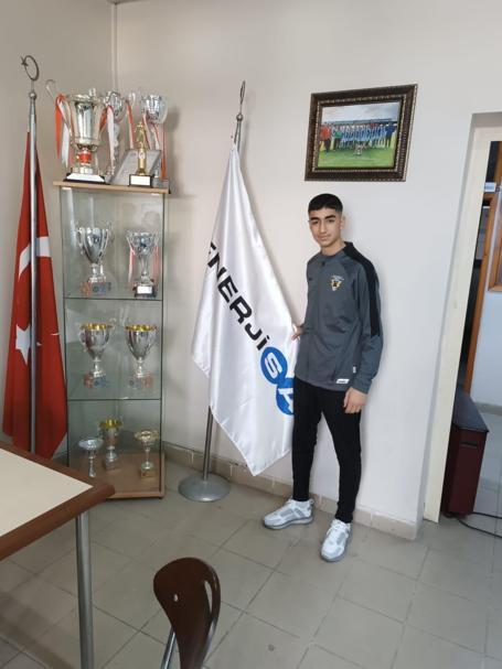 Başkent EDAŞ Spor Kulübü Türk futboluna oyuncu yetiştiriyor