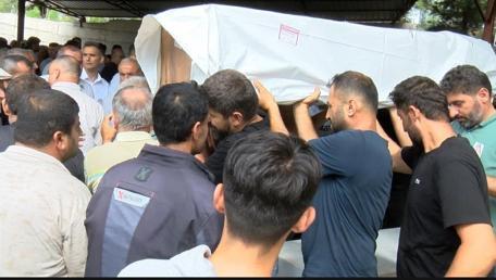 KKTC’deki gemi kazasının ardından cesedine ulaşılan 1i çocuk 2 kişi toprağa verildi