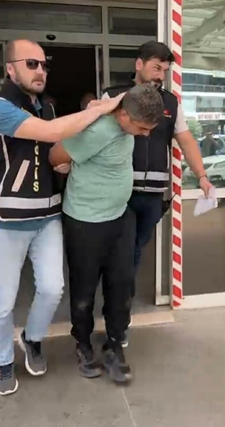 Şüpheli itfaiyecinin, dehşetin yaşandığı eve, gelip, gittiği zamana ait görüntüler ortaya çıktı