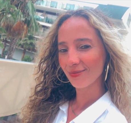 Yaya geçidinde otomobilin çarptığı kadın, 13 günlük yaşam mücadelesini kaybetti