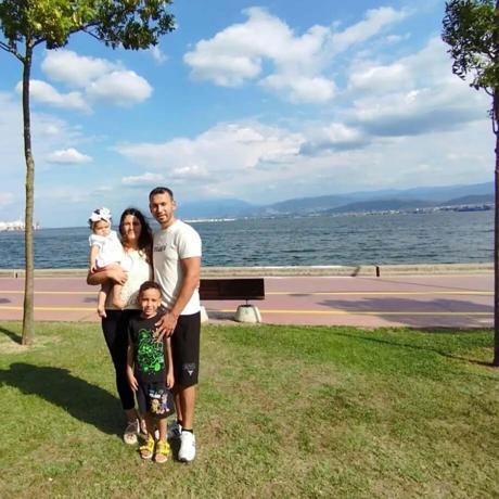 Polis memuru, eşi ve 2 çocuğunu öldürüp intihar etti