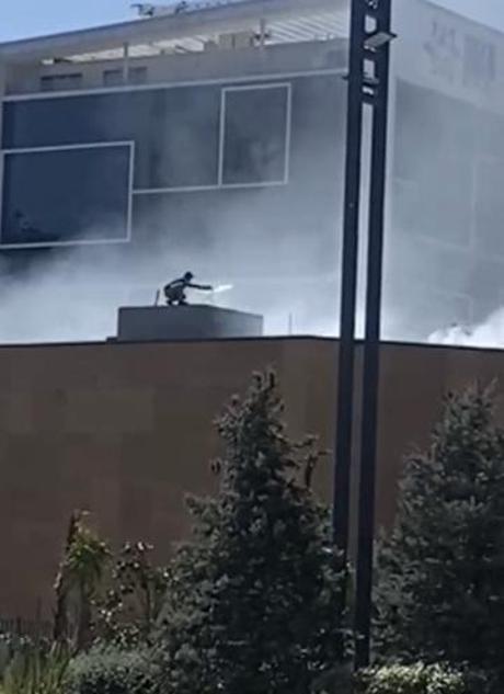 Küçükçekmecede okul inşaatında yangın paniği