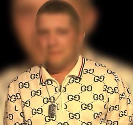 Beşiktaş’ta otel odasına baskın; yatağın altından kalaşnikof çıktı