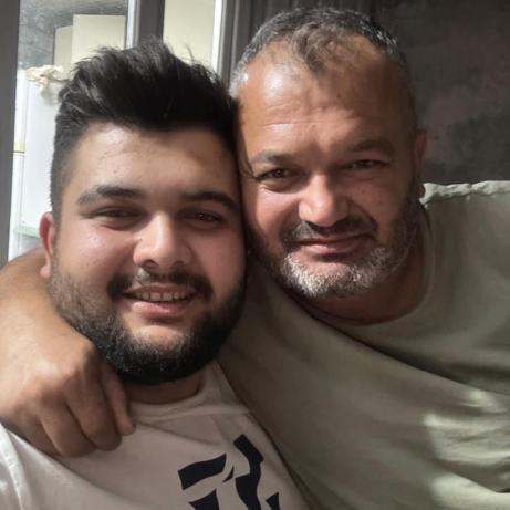 Oğullarının katiline 26 yıl hapis kararını, yaşasın adalet diyerek alkışladılar