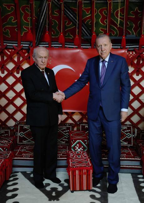 Cumhurbaşkanı Erdoğan: Eninde sonunda kan tüccarları kaybedecek