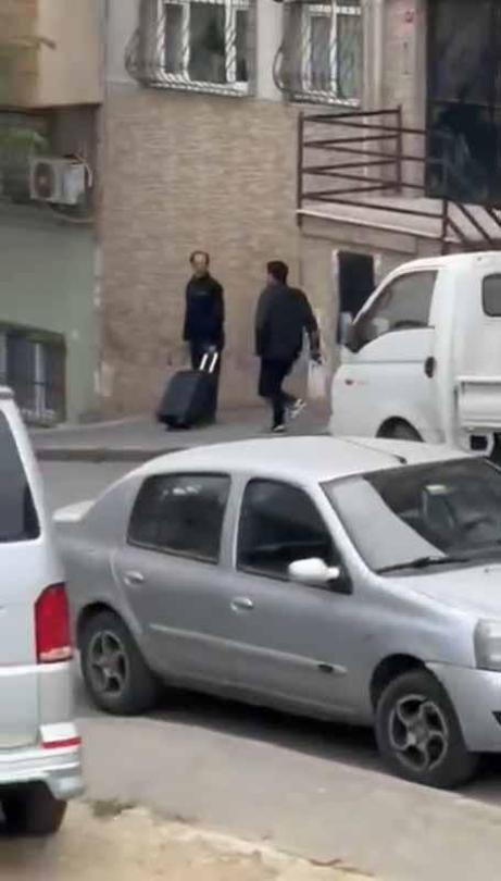 Sultangazide silahlı yol kavgası; deprem nedeniyle dışarda olan çocuk isabet eden kurşunla ağır yaralandı