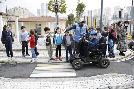 Başakşehir’de 2000 ilkokul öğrencisi trafik eğitimi aldı