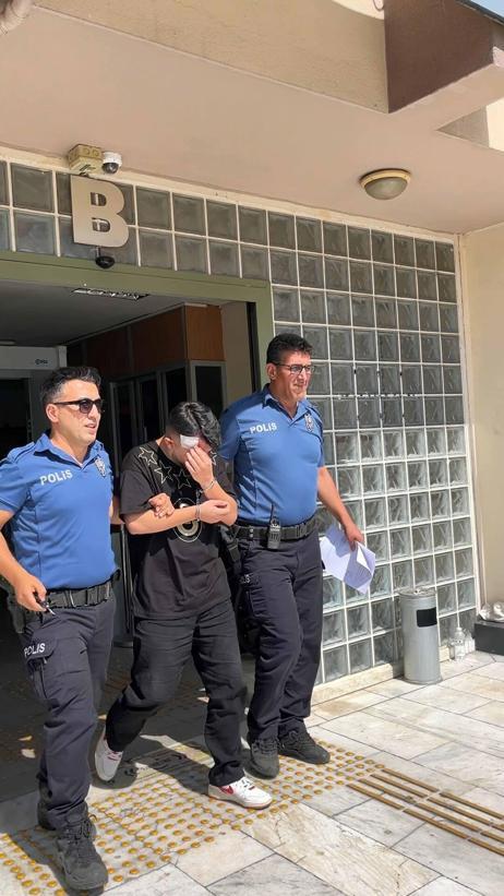 Makas attığı öne sürülen sürücü kazaya neden oldu; 4 çocuk annesi öldü, eşi ağır yaralandı