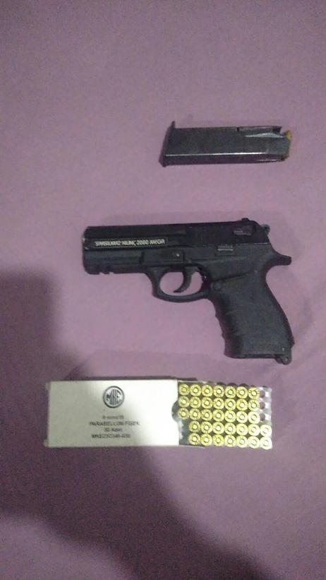 Bayraklı Belediyesi’ne operasyon: 46 gözaltı