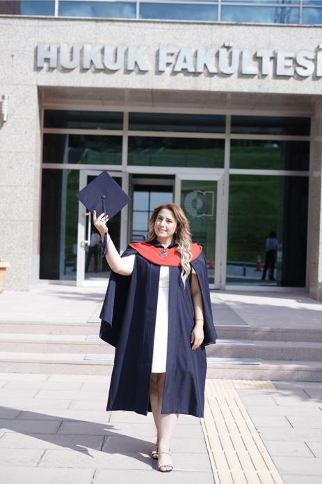 Hayali olan hukuk eğitiminin peşinden gitti, hayatını değiştirdi