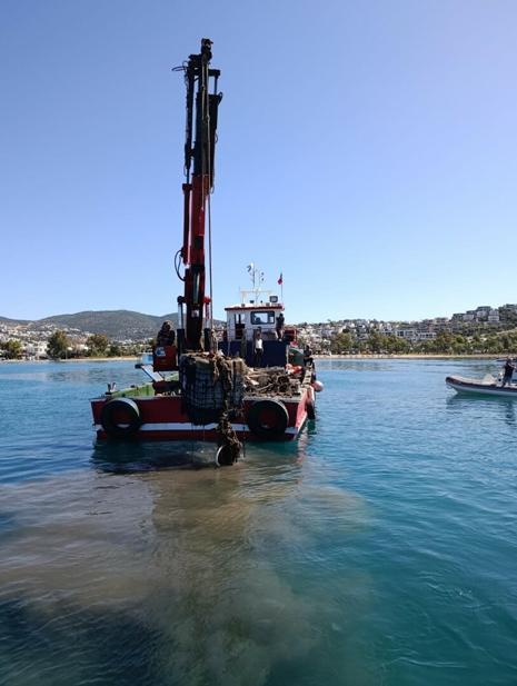 Bodrumda deniz dibinden 130 ton katı atık çıktı