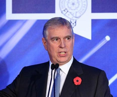 İngiltere Kralı Charles, kardeşi Prens Andrewun ünvanlarını geri aldı