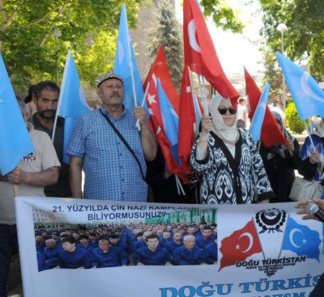 Kayseri’de Doğu Türkistanlılardan Urumçi protestosu