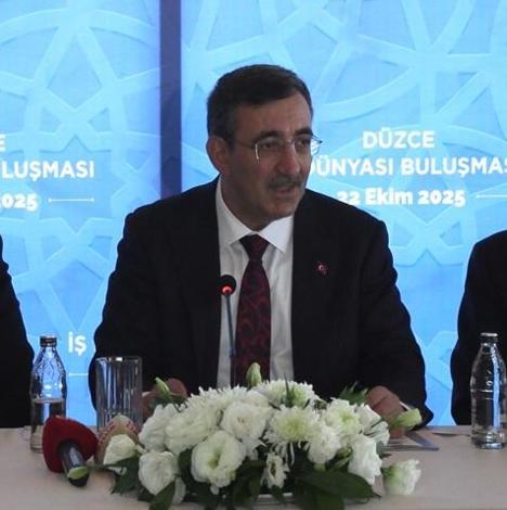 Cevdet Yılmaz: Kampüslerin etrafına zihinsel duvarlar örmeyelim