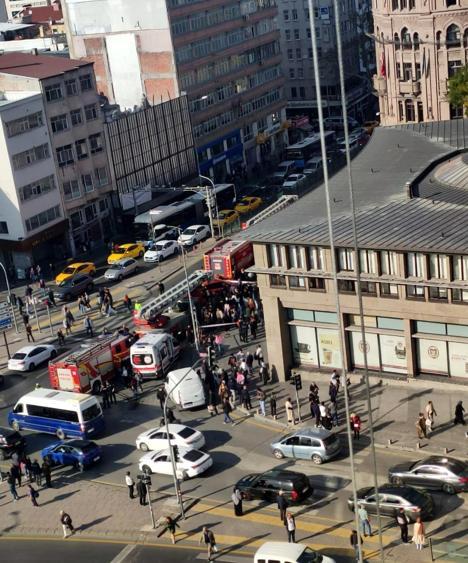 Üniversitenin yangın söndürme sisteminde gaz sızıntısı; 5 öğrenci ve 1 personel hastaneye kaldırıldı