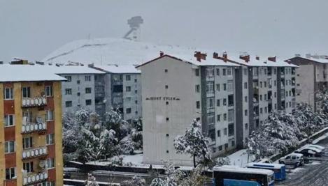 Erzurumda kar yağdı