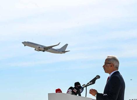 Bakan Uraloğlu: Havalimanı kapasitesi 26 AB ülkesinin nüfusunu aştı