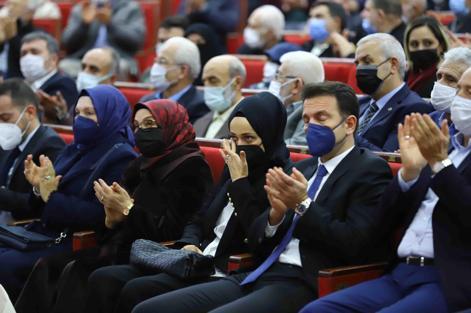 Kadir Topbaş vefatının 1’inci yılında Bağcılar’da anıldı