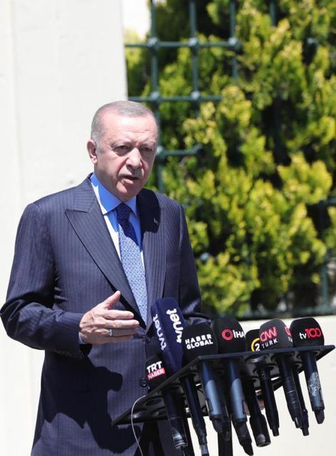 Erdoğan: Terör örgütlerinin NATOya girmesine evet diyemeyiz