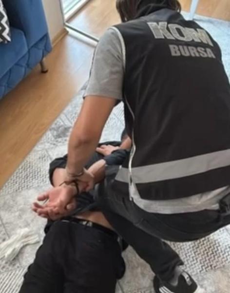 Kira anlaşmazlığı nedeniyle ev kurşunlayan suç örgütü üyesi 7 şüpheli tutuklandı