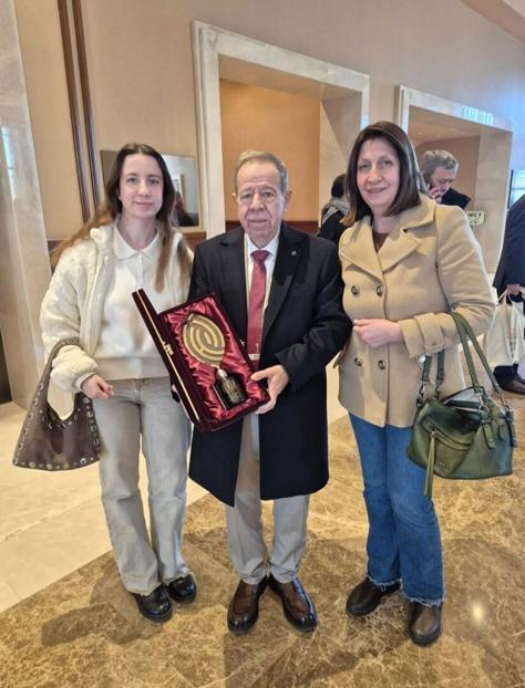 Körüklü çizme ustası, mesleğini oğluyla birlikte yaşatıyor