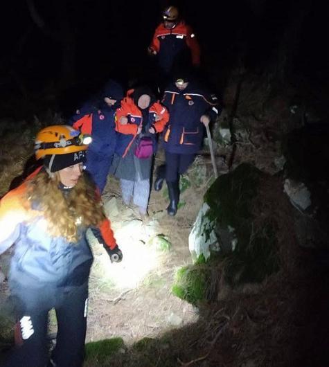 İzmir’de kayıp kadın ormanlık alanda bulundu
