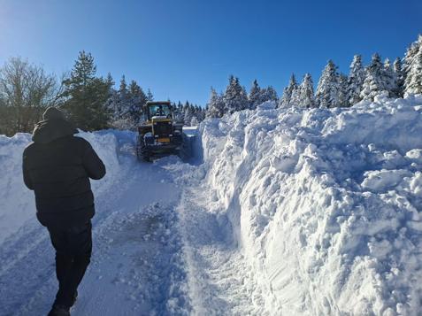 Kastamonuda kar kalınlığı 2 metreye yaklaştı; 616 köy yolu kapalı