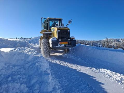 Kastamonuda kar kalınlığı 2 metreye yaklaştı; 616 köy yolu kapalı