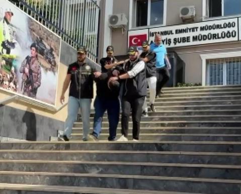 Ümraniyede aynı evi iki kez kurşunlayan şüpheliler yakalandı