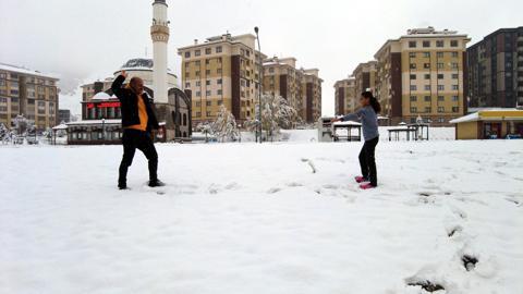 Erzurumda kar yağdı