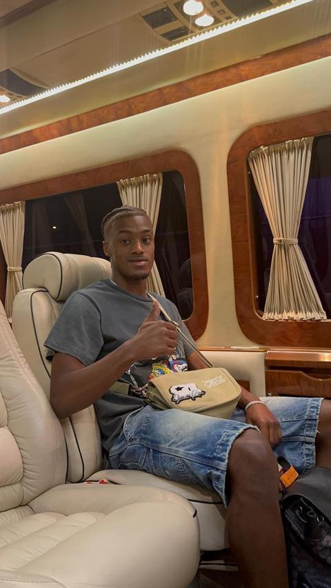 Trabzonspor’un yeni sezon ilk transferi Pina şehre geldi