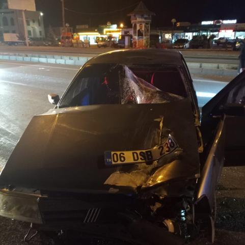 Kayseri’de otomobilin yayaya çarptığı kaza anı kamerada: 2 yaralı