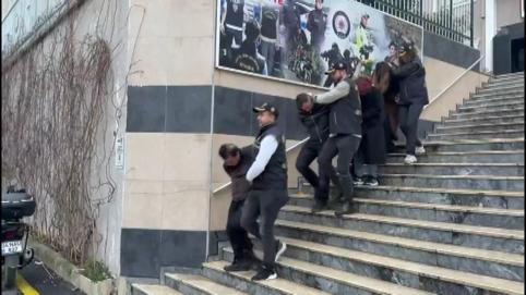 Otomobilini tamir edeceğiz diyerek sahibini 2 milyon lira dolandırdılar