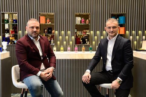 10 yıl koku araştırması yapan Türk kardeşler dünya markası yarattı
