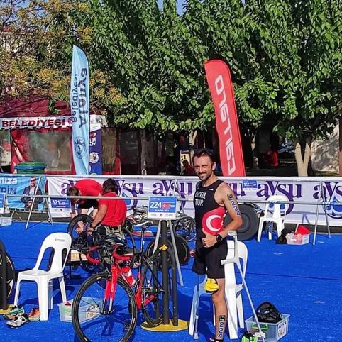 Başakşehir'de paralimpik sporcuya site yönetimi toplantısında silahlı saldırı