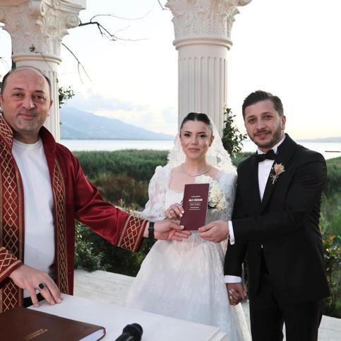 Kapadokyada peribacasından kopan kayalar düştü; 3 ölü 5 yaralı