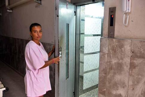 Gizemi, babasıyla arazi anlaşmazlığı yaşayan amcası darbetti