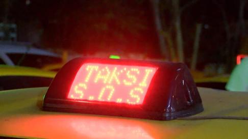 Beyoğlunda silahlı saldırıya uğrayıp, gasbedilen taksici hayatını kaybetti