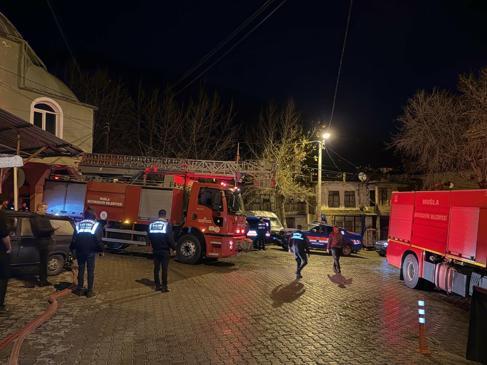 Yalnız yaşadığı evde çıkan yangında öldü