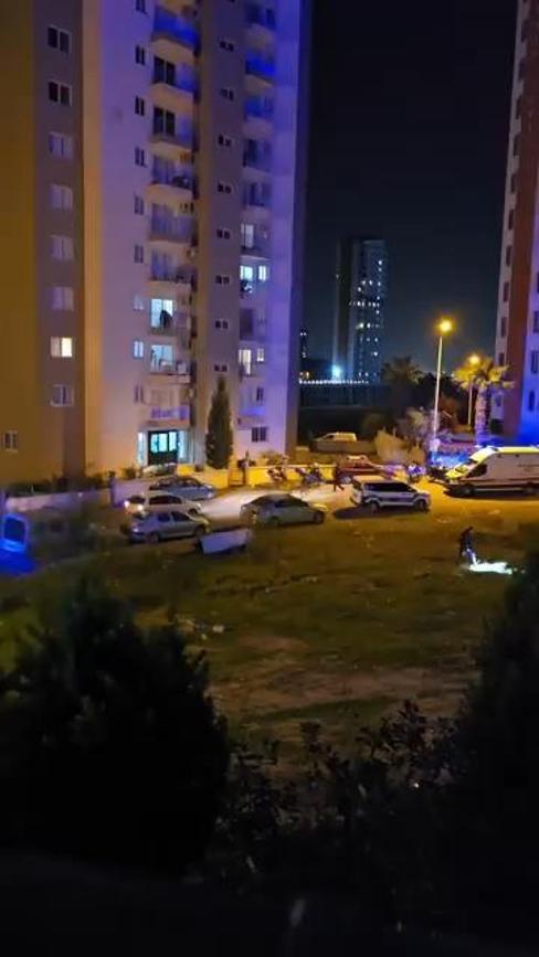 Küfürleştiği arkadaşını tabanca ile yaraladı