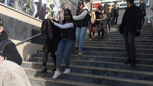 İstanbul ve Kocaelide fuhuş operasyonu: 12 gözaltı