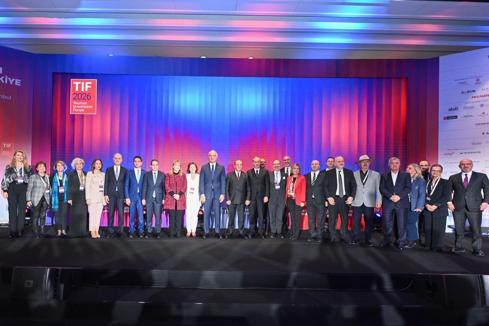 Bakan Ersoy: Haydarpaşa ve Sirkeci Gar Sahalarını da kültürel mirasımıza dahil ediyoruz