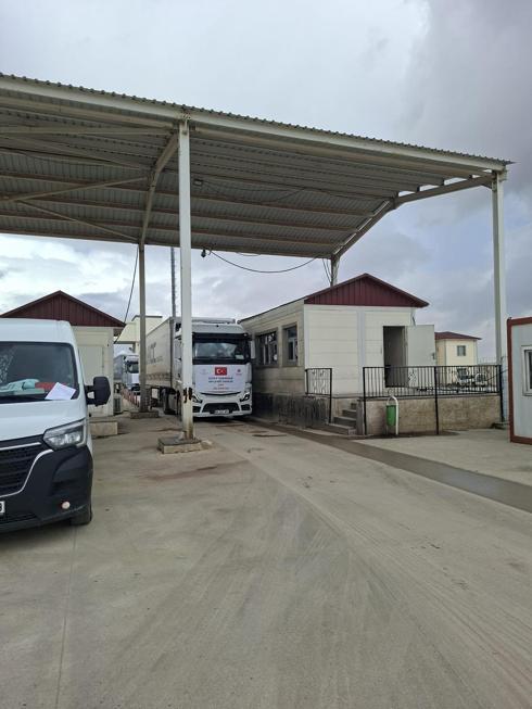 Vakıflar Genel Müdürlüğü, Suriyeye 20 bin gıda kolisi gönderdi