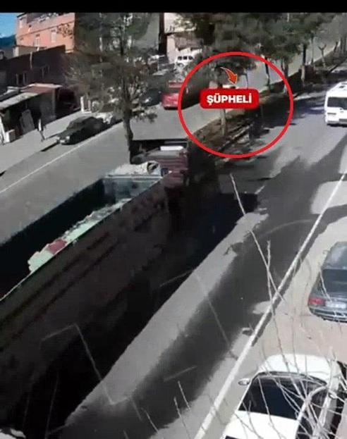 Abartı egzoz kullandığı için polisten kaçan sürücüye ‘Dur’ ihtarına uymamaktan 200 bin TL ceza