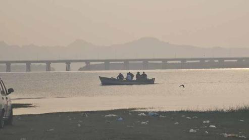 Tekneden düşen Emirhan için arama çalışmaları yeniden başladı
