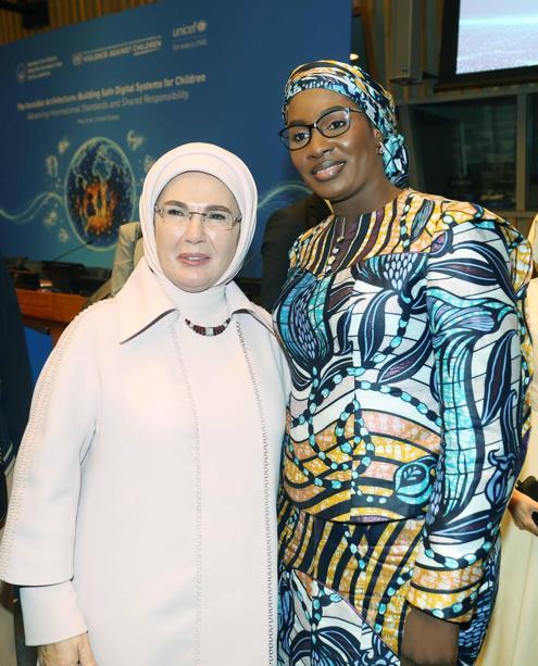 Emine Erdoğan: Çocuğun güvenliğini sağlama sorumluluğu hepimizindir