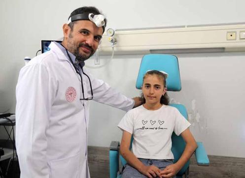 Çocuklukta işitme kaybına biyonik kulak çözümü